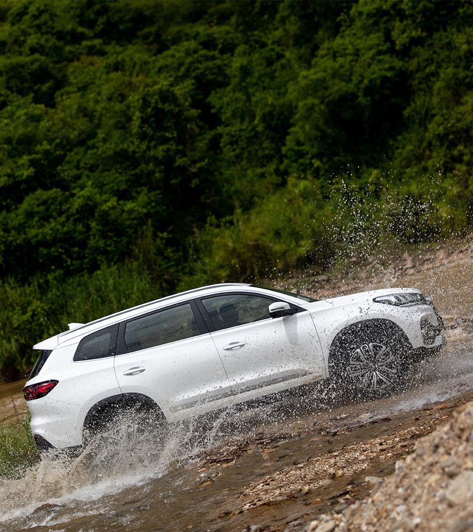 Купить Chery Tiggo 8— цены, комплектации и технические характеристики Чери  Тигго 8 у официального дилера Чери Центр Оптима в Краснодаре, Сочи